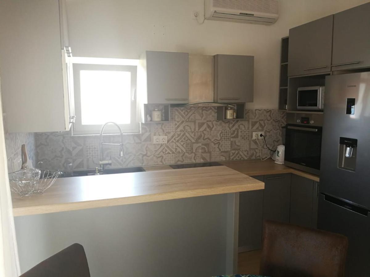 Apartmani Nea Biograd Na Moru Kültér fotó