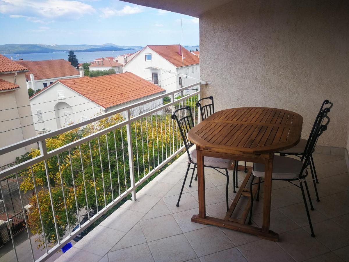 Apartmani Nea Biograd Na Moru Kültér fotó